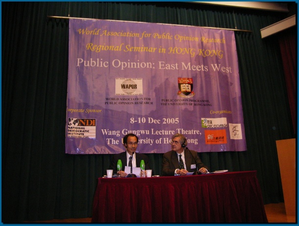 602x451 pixels (95K)